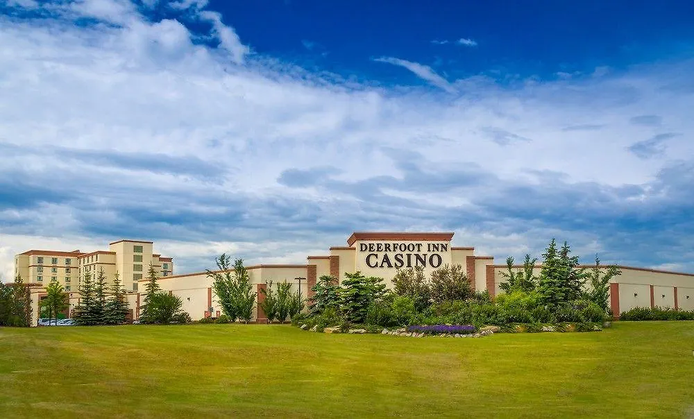 Hotel Deerfoot Inn And Casino Calgary