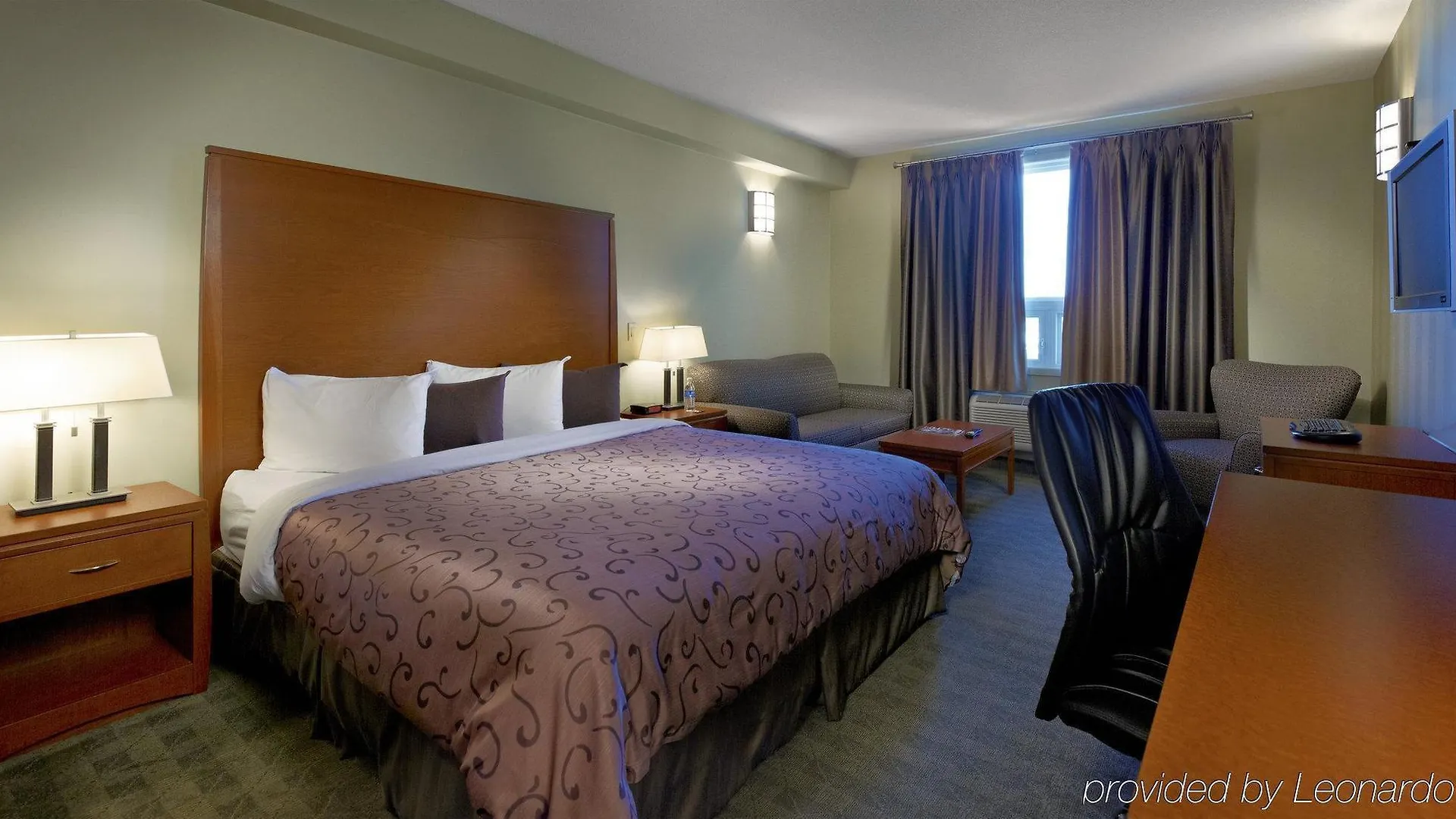 Hotel Deerfoot Inn And Casino Calgary