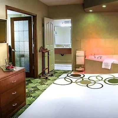 Hotel Deerfoot Inn And Casino Calgary